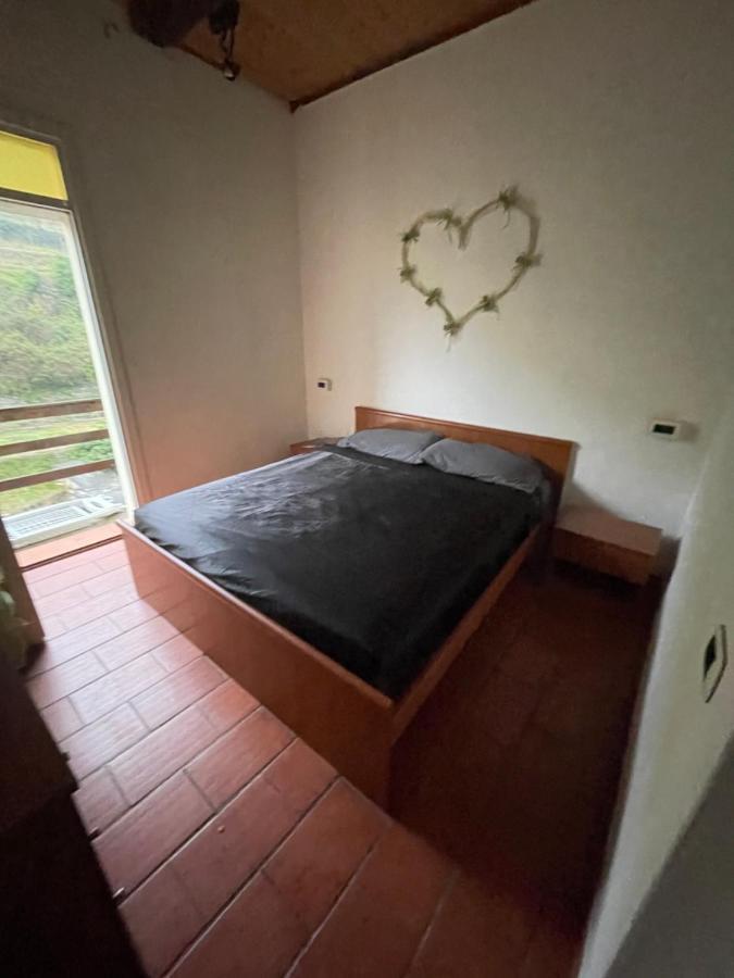 Vernazza • Stazione 5 Terre Apartment Luaran gambar
